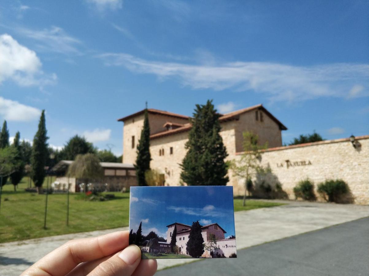 Posada Torre Palacio La Taxuela Villanueva la Lastra 외부 사진