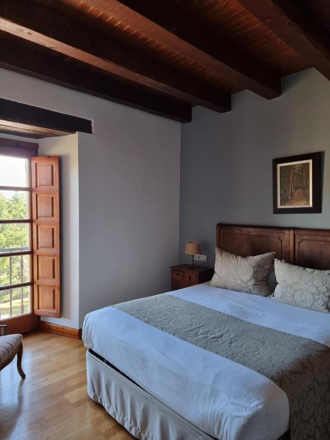 Posada Torre Palacio La Taxuela Villanueva la Lastra 외부 사진